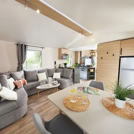 Mobil 3 2 Salles De Bains Au 4 étoiles Mh276 Aux Charmettes