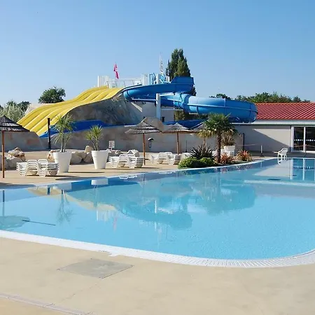 Mobil 3 2 Salles De Bains Au 4 Etoiles Mh276 Aux Charmettes Parque de Campismo Les Mathes
